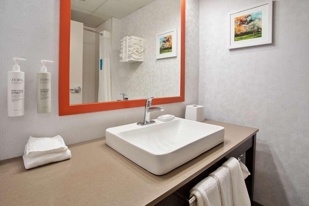 Hampton Inn And Suites Newark Airport Elizabeth Pokoj fotografie