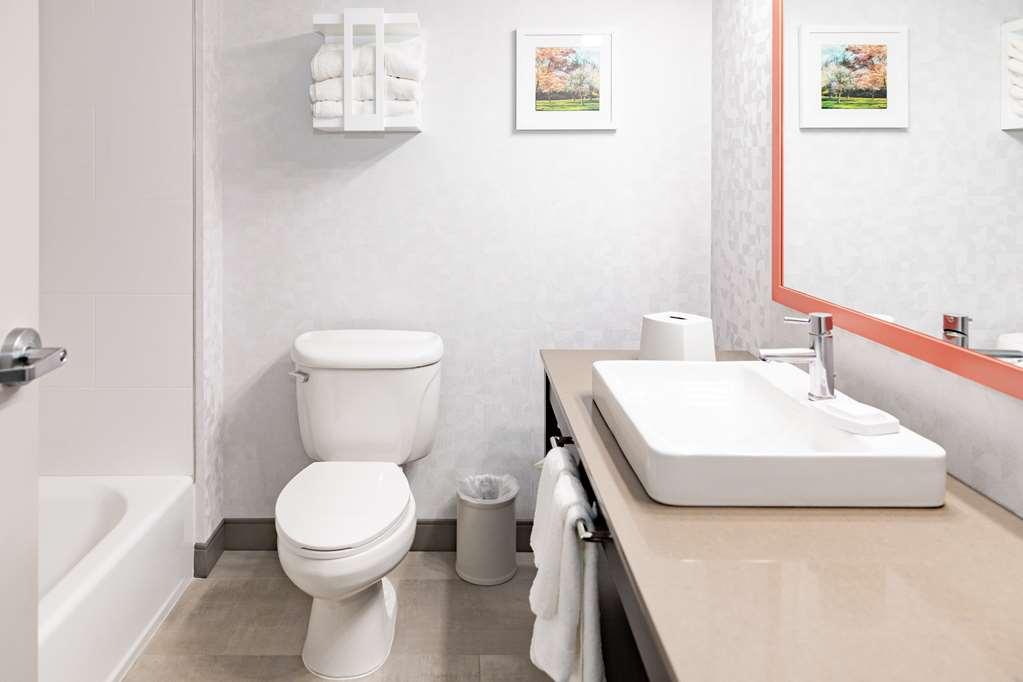 Hampton Inn And Suites Newark Airport Elizabeth Pokoj fotografie